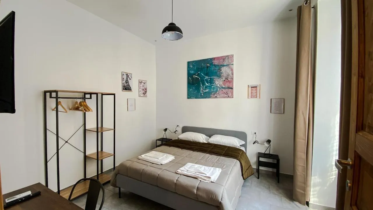 The Roof Garden - Bed&Breakfast Frattamaggiore Bed & Breakfast